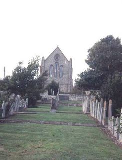 Brading United Reformed Church Churchyard 