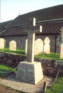 Brighstone : War Memorial