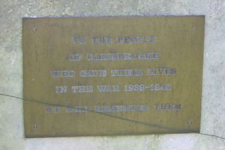 Carisbrooke War memorial
