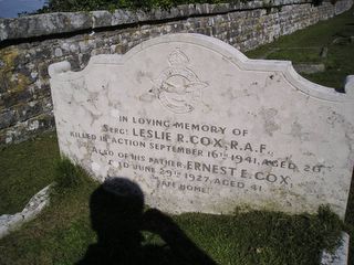 Mount Joy Cemetery : L R Cox