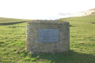 Compton Bay : E T Salter memorial