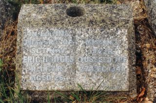 Northwood Cemetery (Cowes) : E F E Hodges