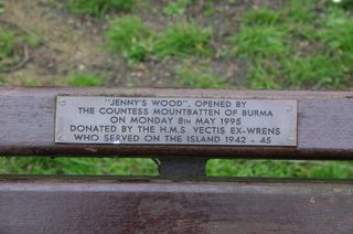 Cowes : WRNS memorial