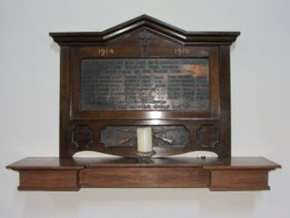 Haven Street St Peter's Church  : War memorial