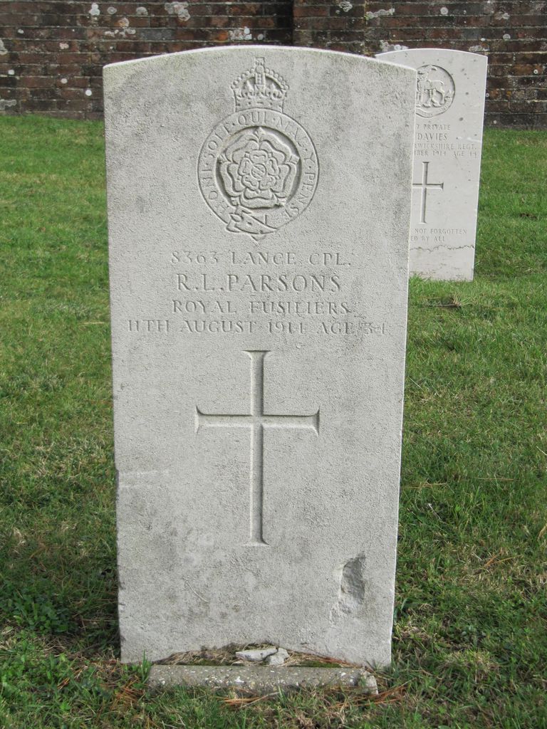 Parkhurst Military Cemetery : Robert Longworth Parsons