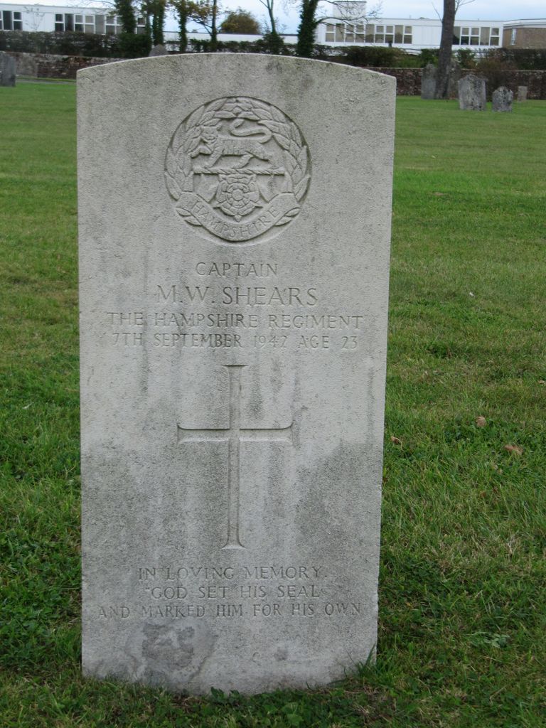 Parkhurst Military Cemetery : M W Shears