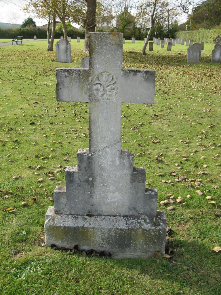 Parkhurst Military Cemetery : W E Simms