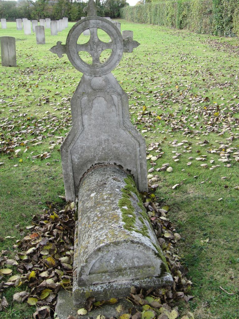 Parkhurst Military Cemetery : A Edwards