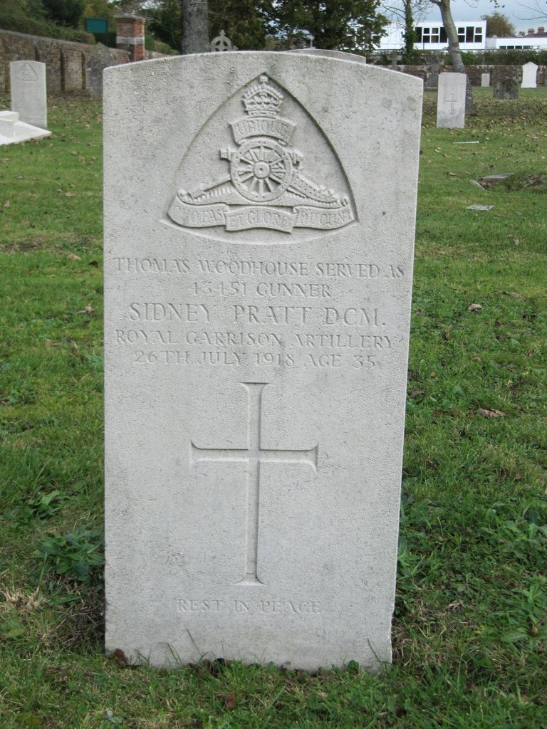 Parkhurst Military Cemetery : S Pratt