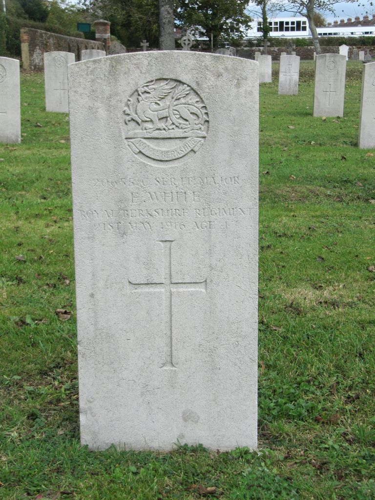 Parkhurst Military Cemetery :  E White