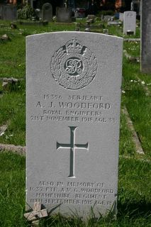 Ryde Borough Cemetery : Arthur James Woodford