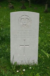 Shorwell (St Peter) New Churchyard : Frederick Charles Douse