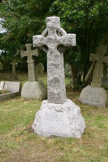 Shorwell (St Peter) New Churchyard : H F H Strugnell