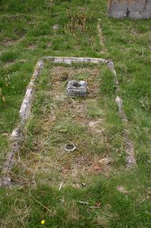 St Helens Cemetery : H Davis