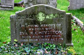 St Lawrence's Church E M Cheverton headstone