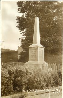 Totland War memorial