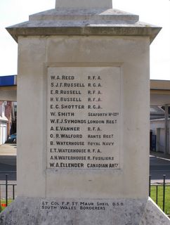 Totland War memorial