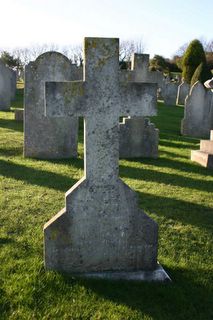 Ventnor Cemetery : H Russell