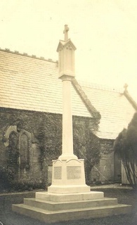 Wroxall War memorial