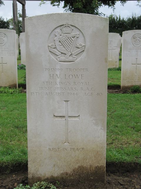 France : Normandy : Banneville-la-Campagne Cemetery : H V Lowe