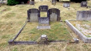 Northwood Cemetery (Cowes) : Wadham Plot