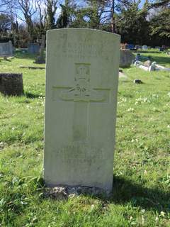 Ventnor Cemetery : R E Wood